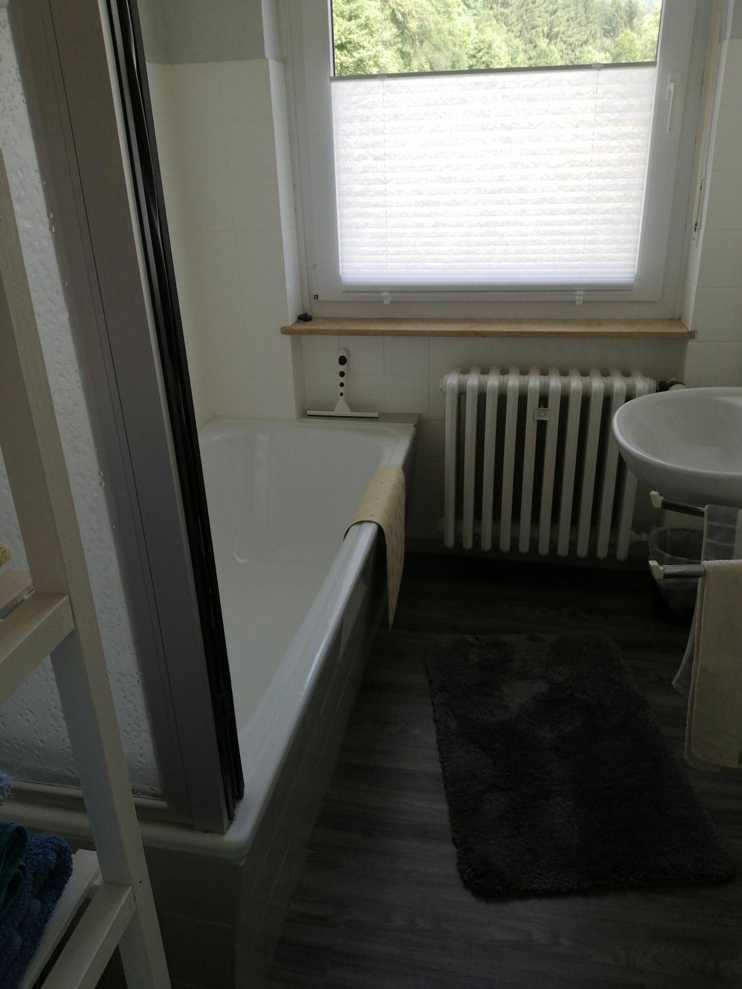 Ruhige Ferienwohnung Am Waldrand. Wildflecken Bagian luar foto