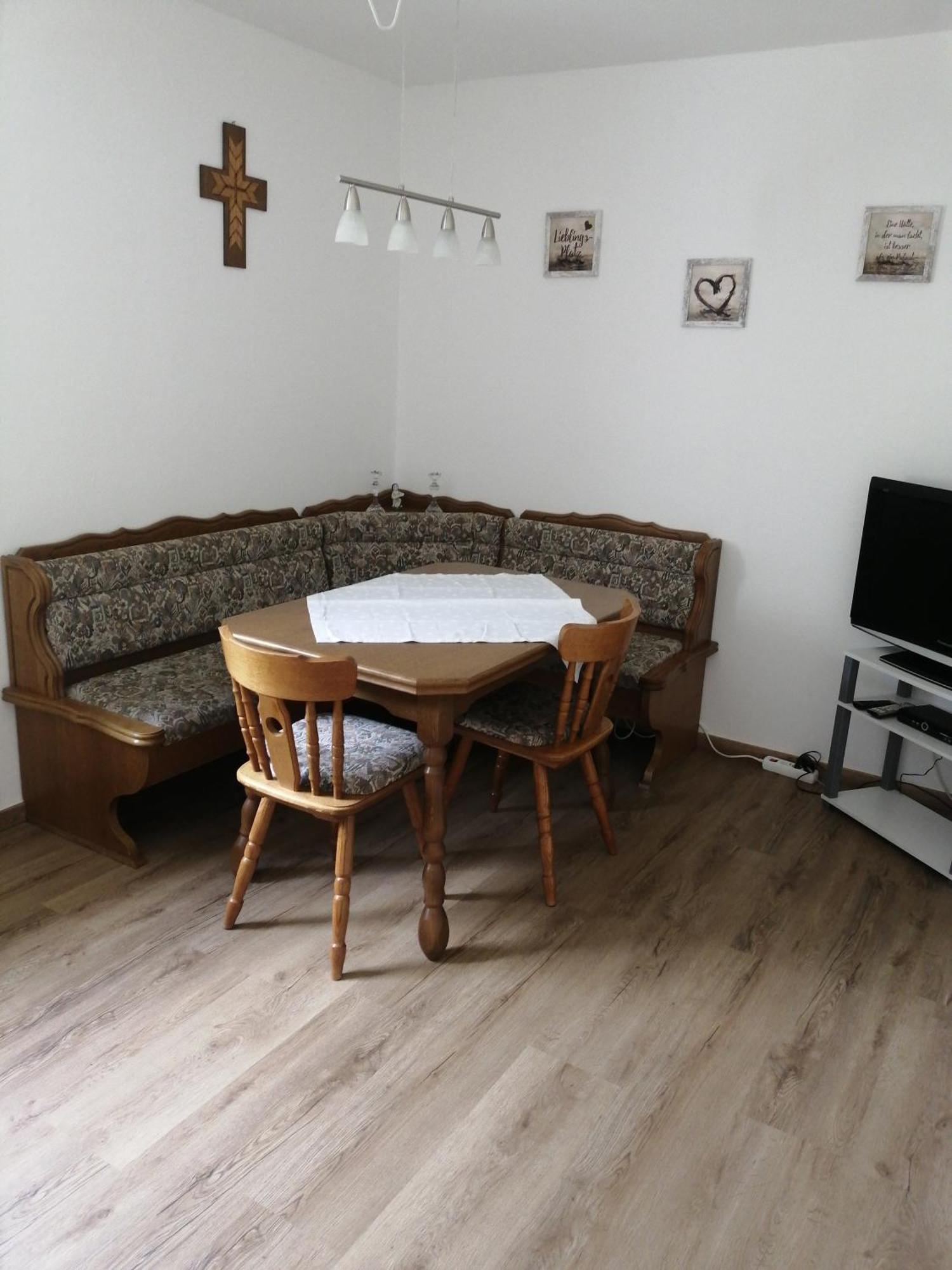Ruhige Ferienwohnung Am Waldrand. Wildflecken Bagian luar foto