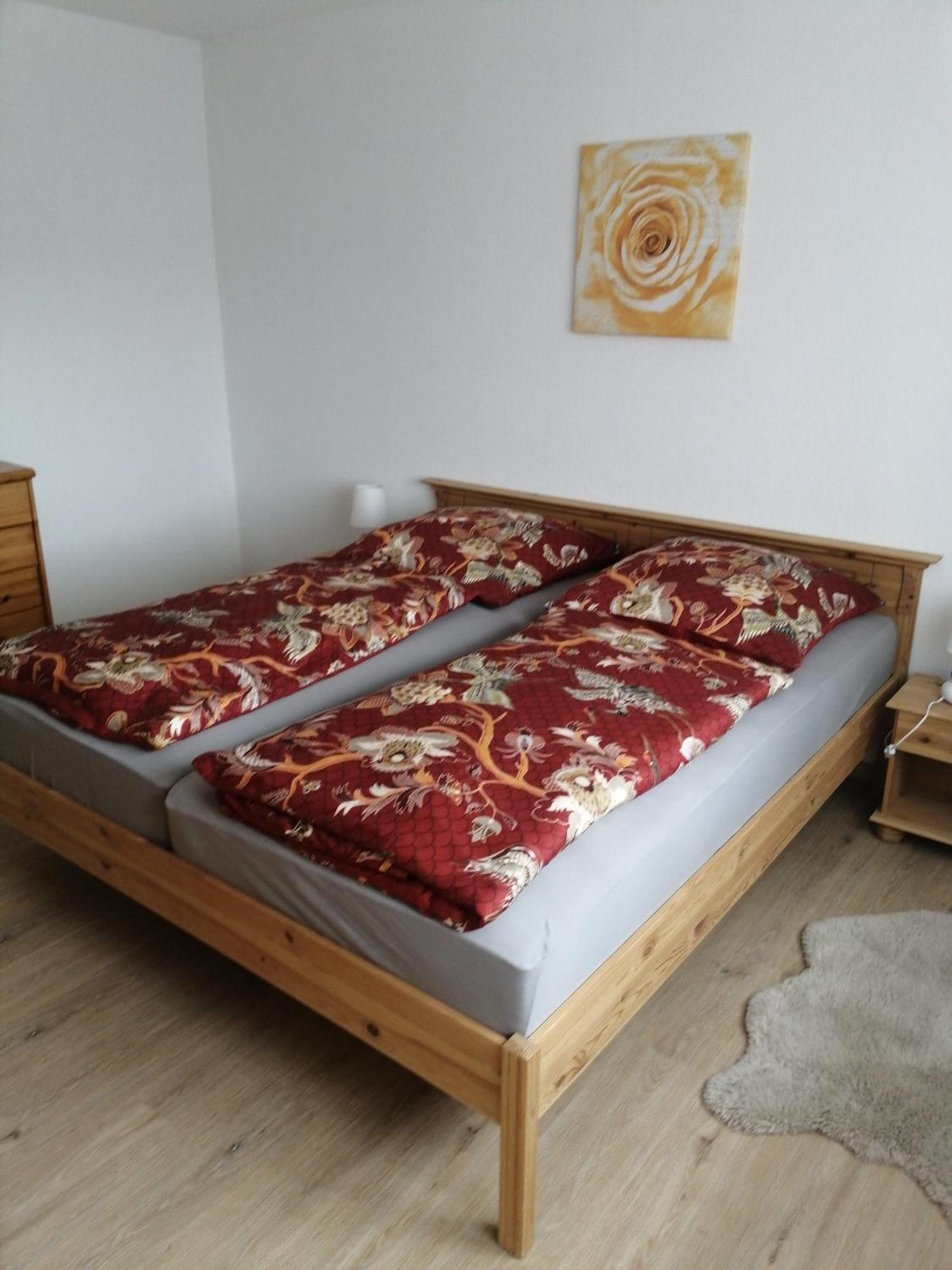 Ruhige Ferienwohnung Am Waldrand. Wildflecken Bagian luar foto