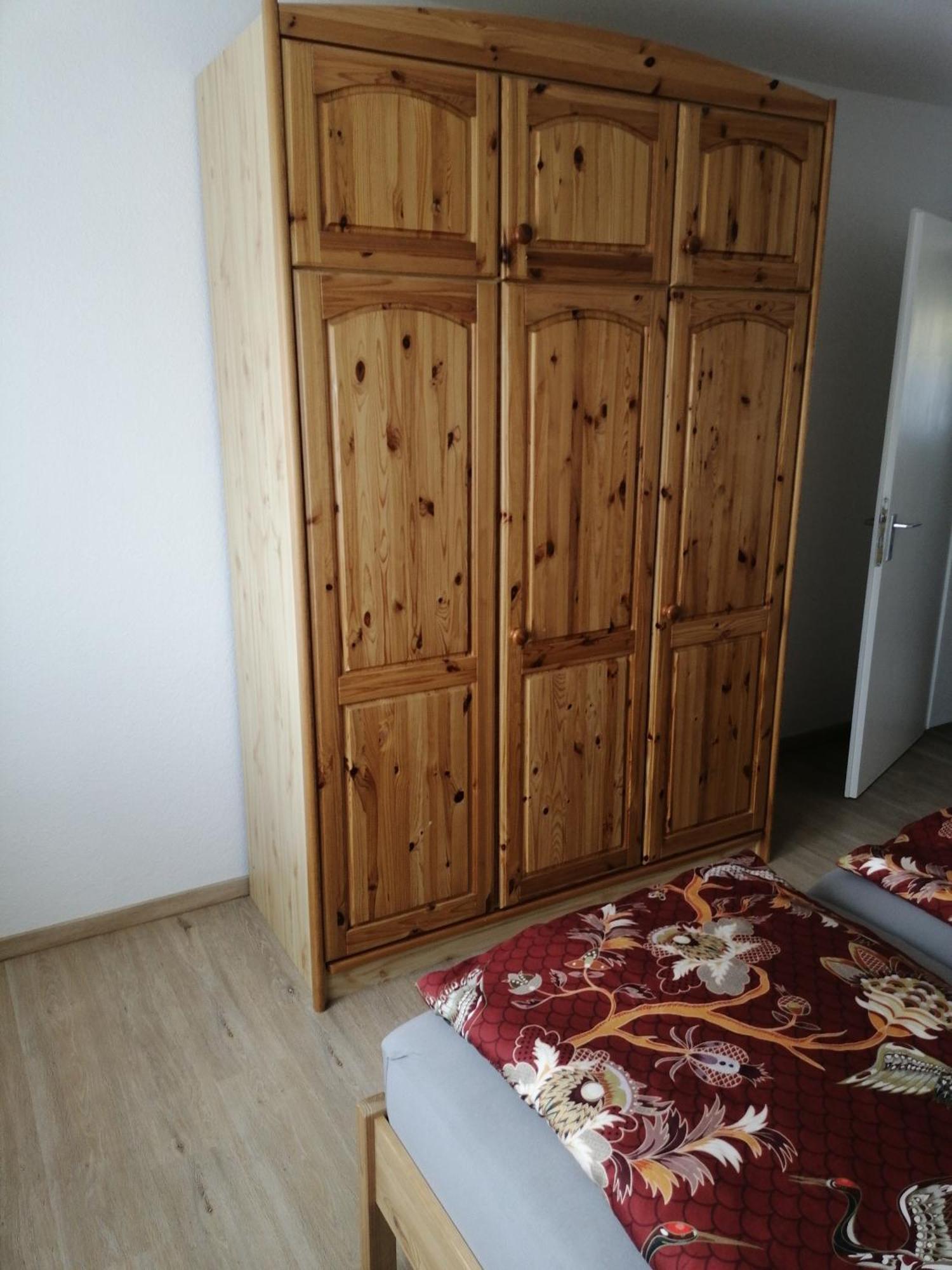 Ruhige Ferienwohnung Am Waldrand. Wildflecken Bagian luar foto