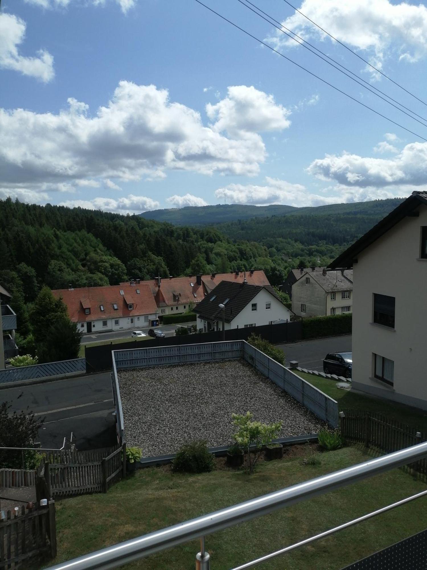 Ruhige Ferienwohnung Am Waldrand. Wildflecken Bagian luar foto